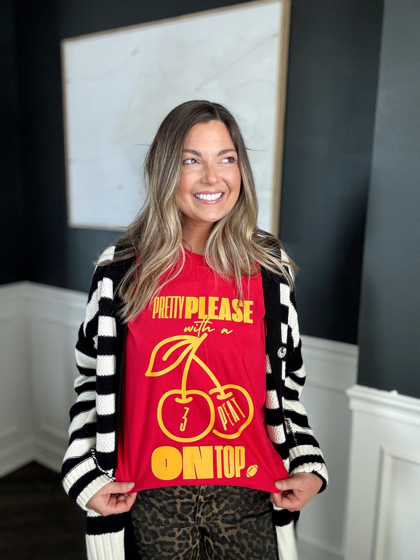PRETTY PLEASE WITH A 3 PEAT— ADULT TEE