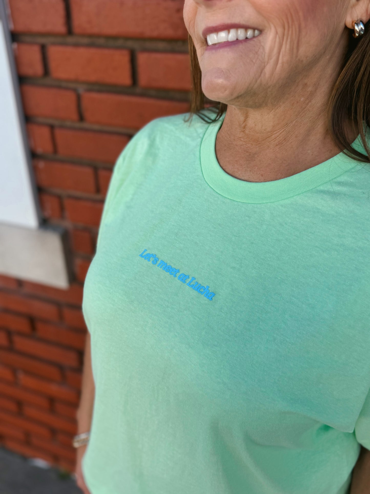 LET’S MEET AT LUCHA GREEN—ADULT TEE