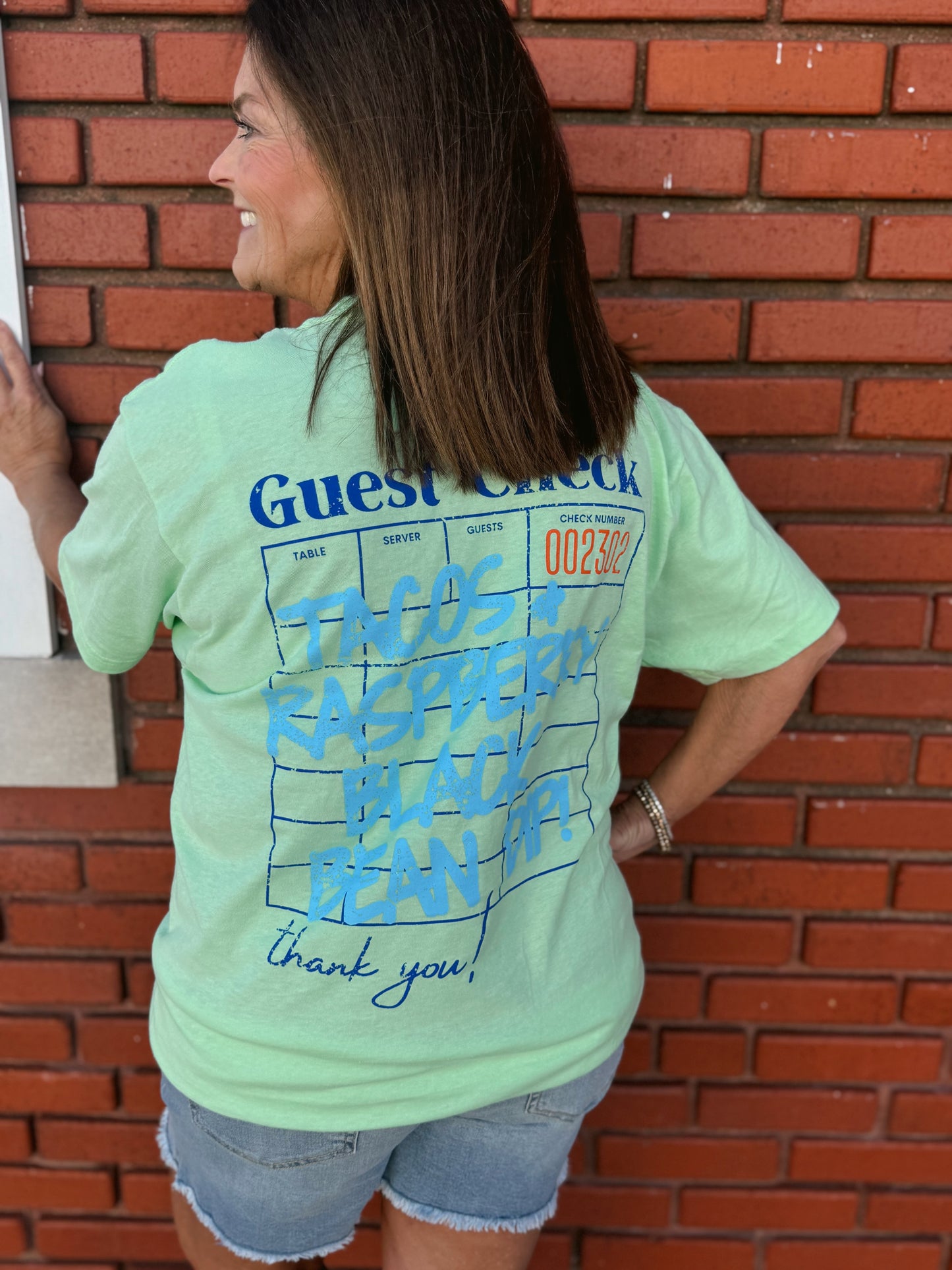 LET’S MEET AT LUCHA GREEN—ADULT TEE