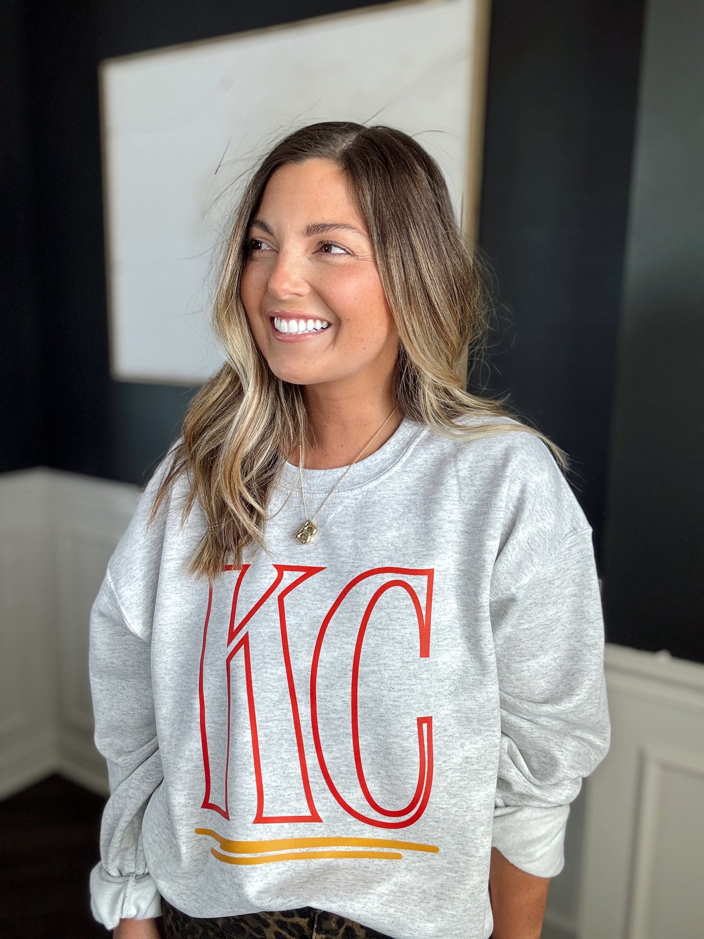 BLOCK LETTERS KC— ADULT CREWNECK