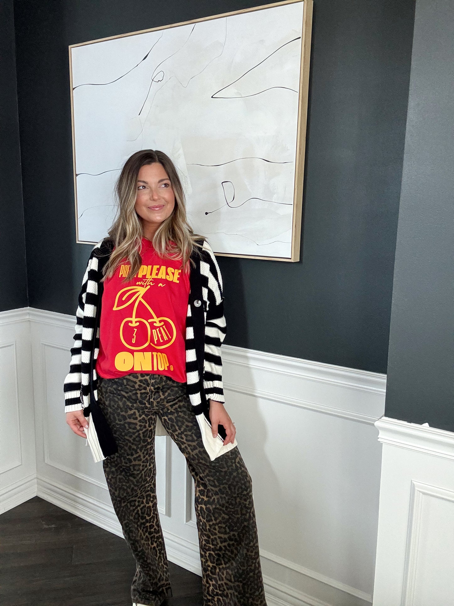 PRETTY PLEASE WITH A 3 PEAT— ADULT TEE