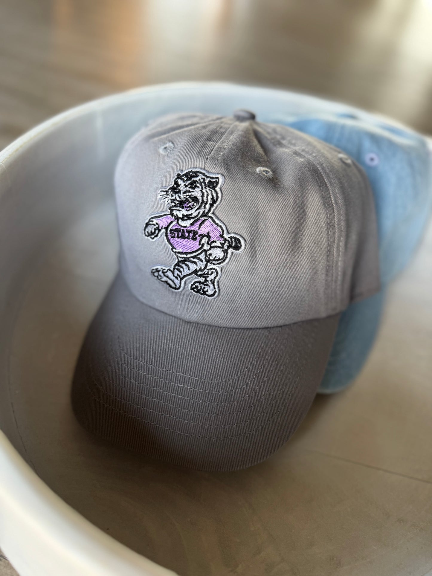 GREY VINTAGE WILLIE BASEBALL CAP