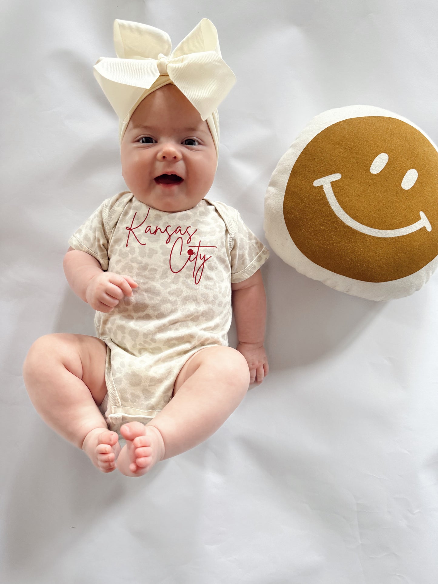 CHEETAH CHIEFS CURSIVE ONESIE/TEE
