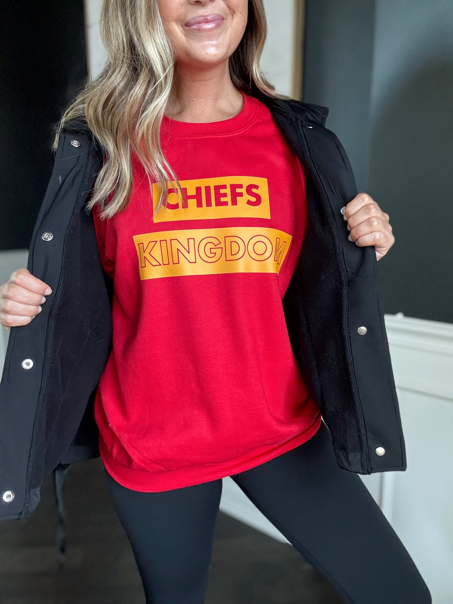 CLASSIC CHIEFS KINGDOM— ADULT CREWNECK