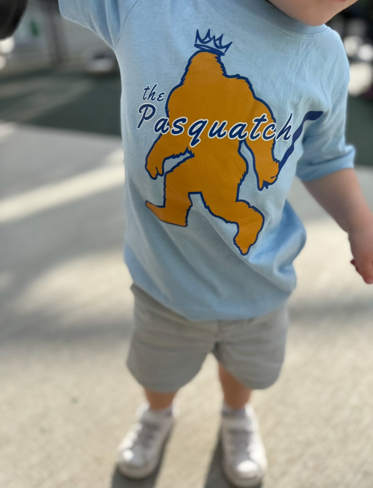 PASQUATCH ONESIE/TEE