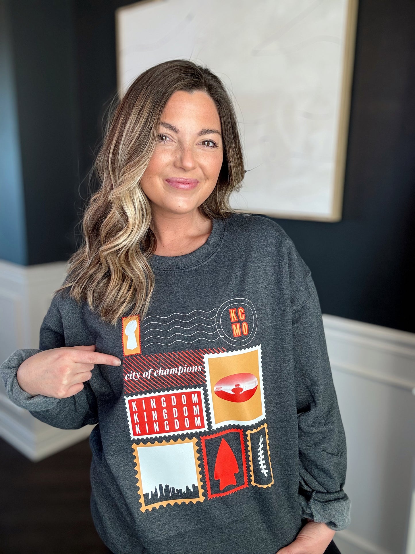 KC STAMPS — ADULT CREWNECK