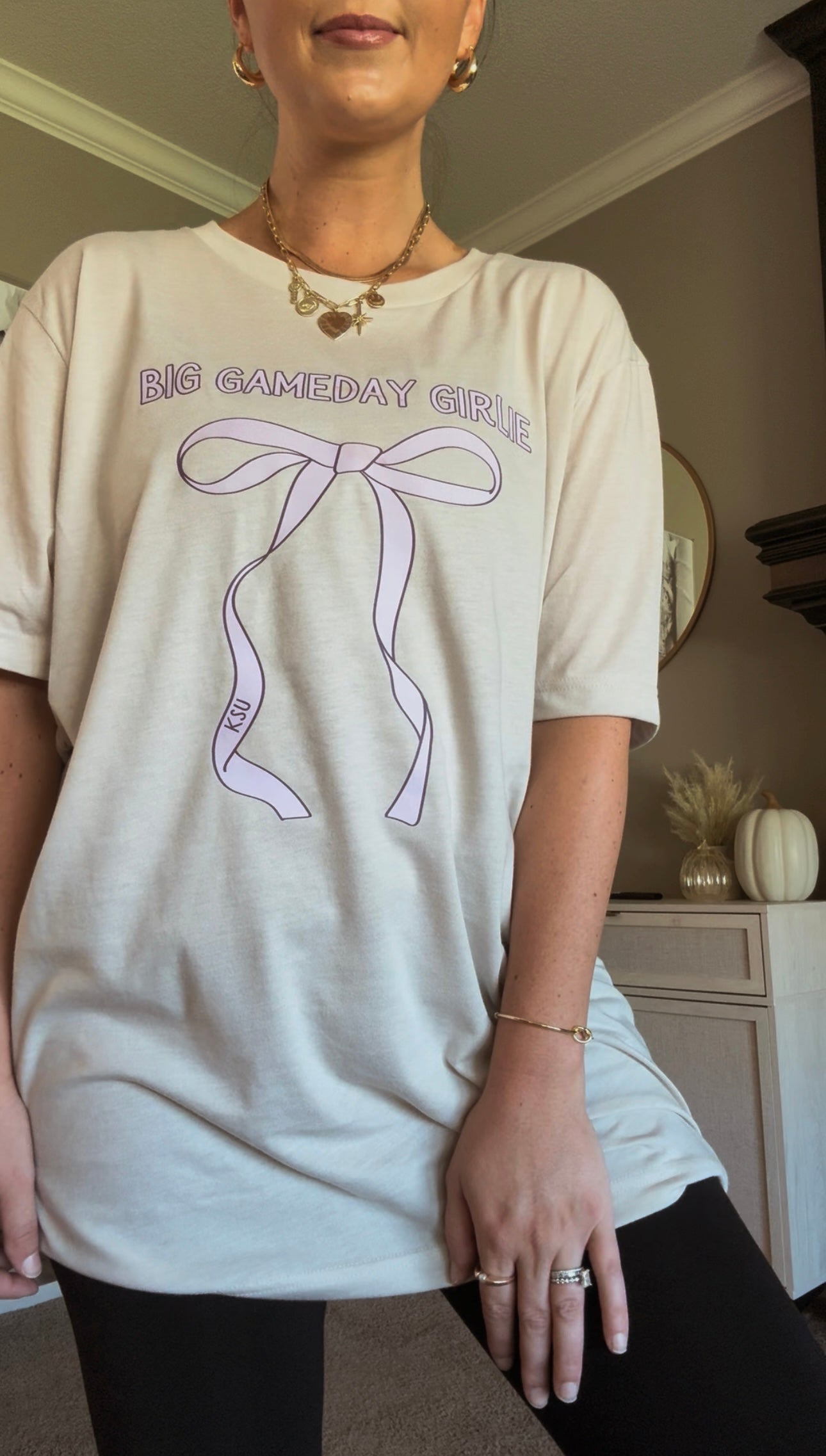 BIG GAMEDAY GIRLIE—ADULT TEE