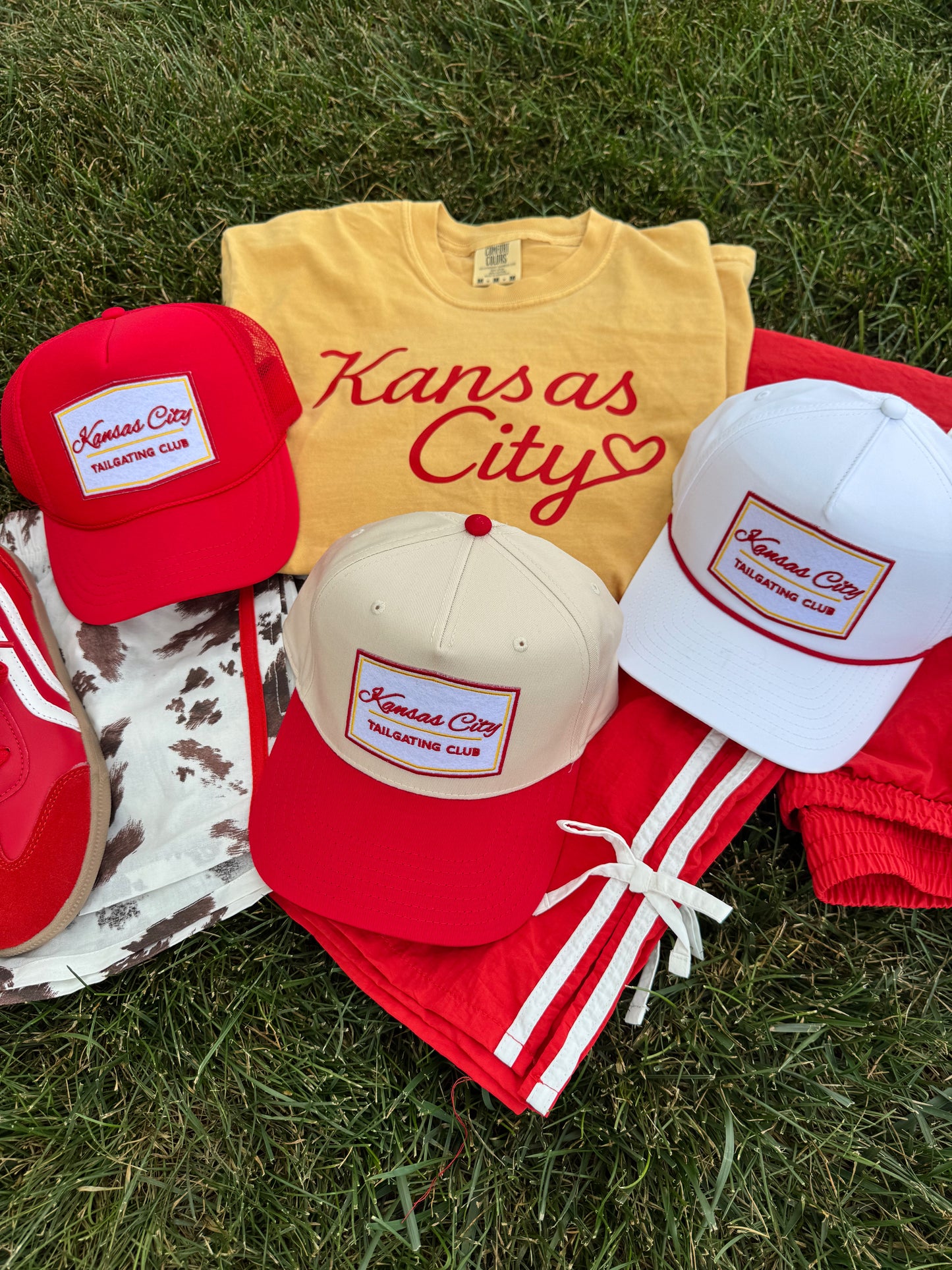 KANSAS CITY HEART— ADULT TEE