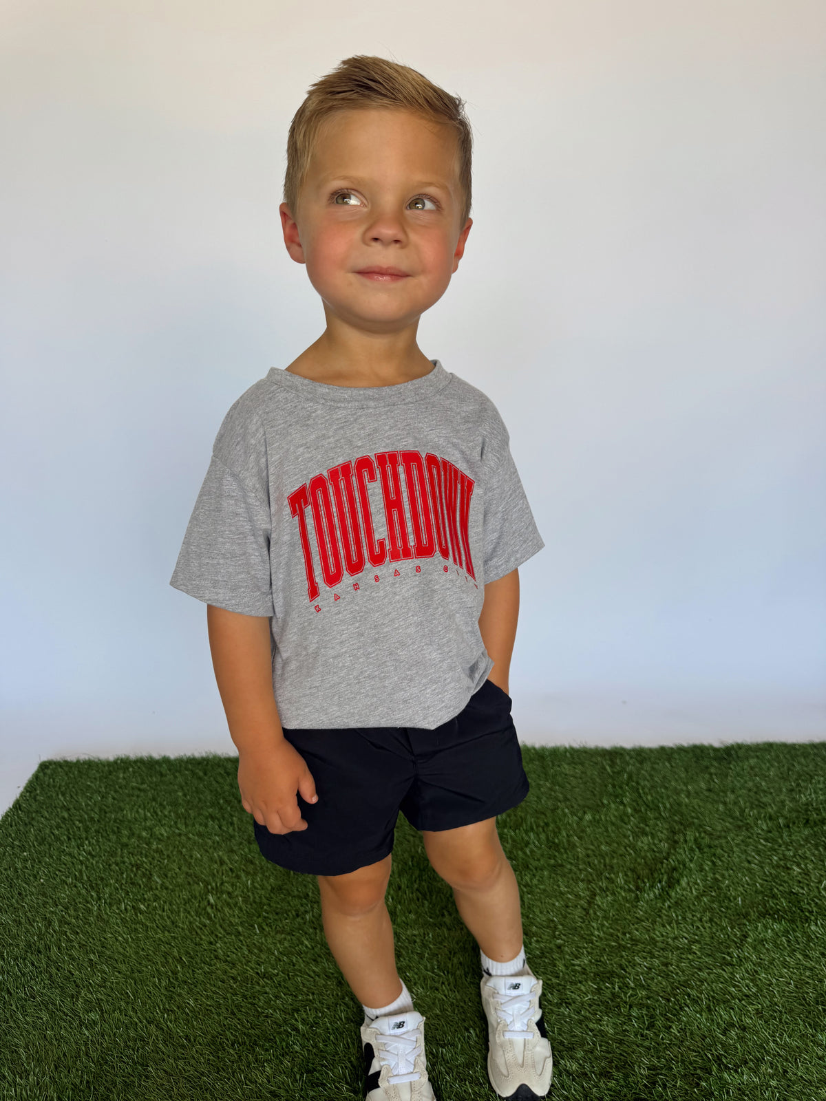 GRAY OVERSIZED TOUCHDOWN KC- INFANT ONESIE + TODDLER/ YOUTH TEE