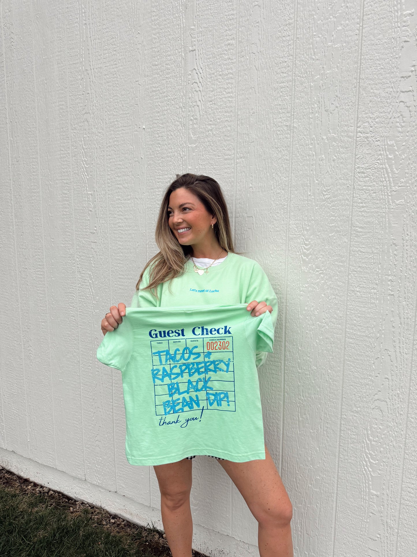 LET’S MEET AT LUCHA GREEN —YOUTH TEE