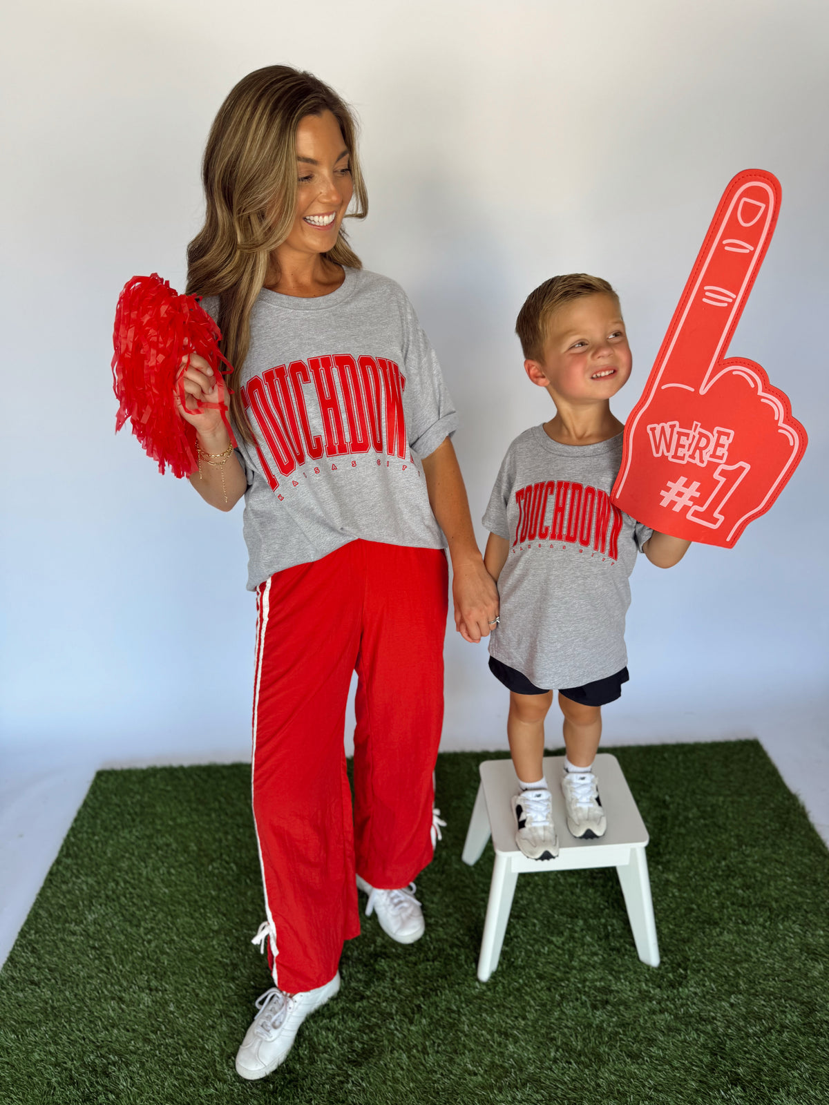 GRAY OVERSIZED TOUCHDOWN KC- INFANT ONESIE + TODDLER/ YOUTH TEE