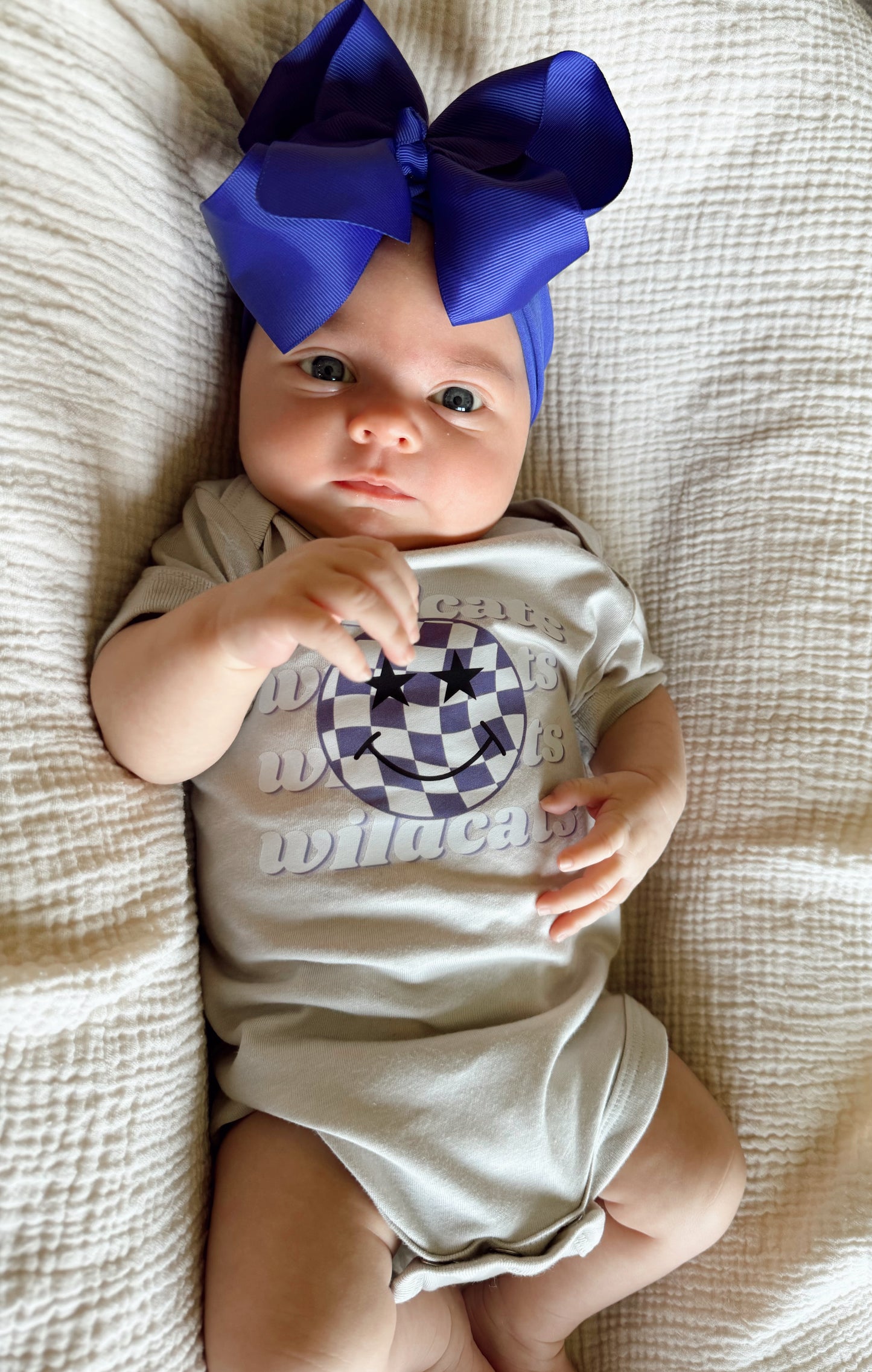 STAR EYE SMILEY ONESIE/TEE