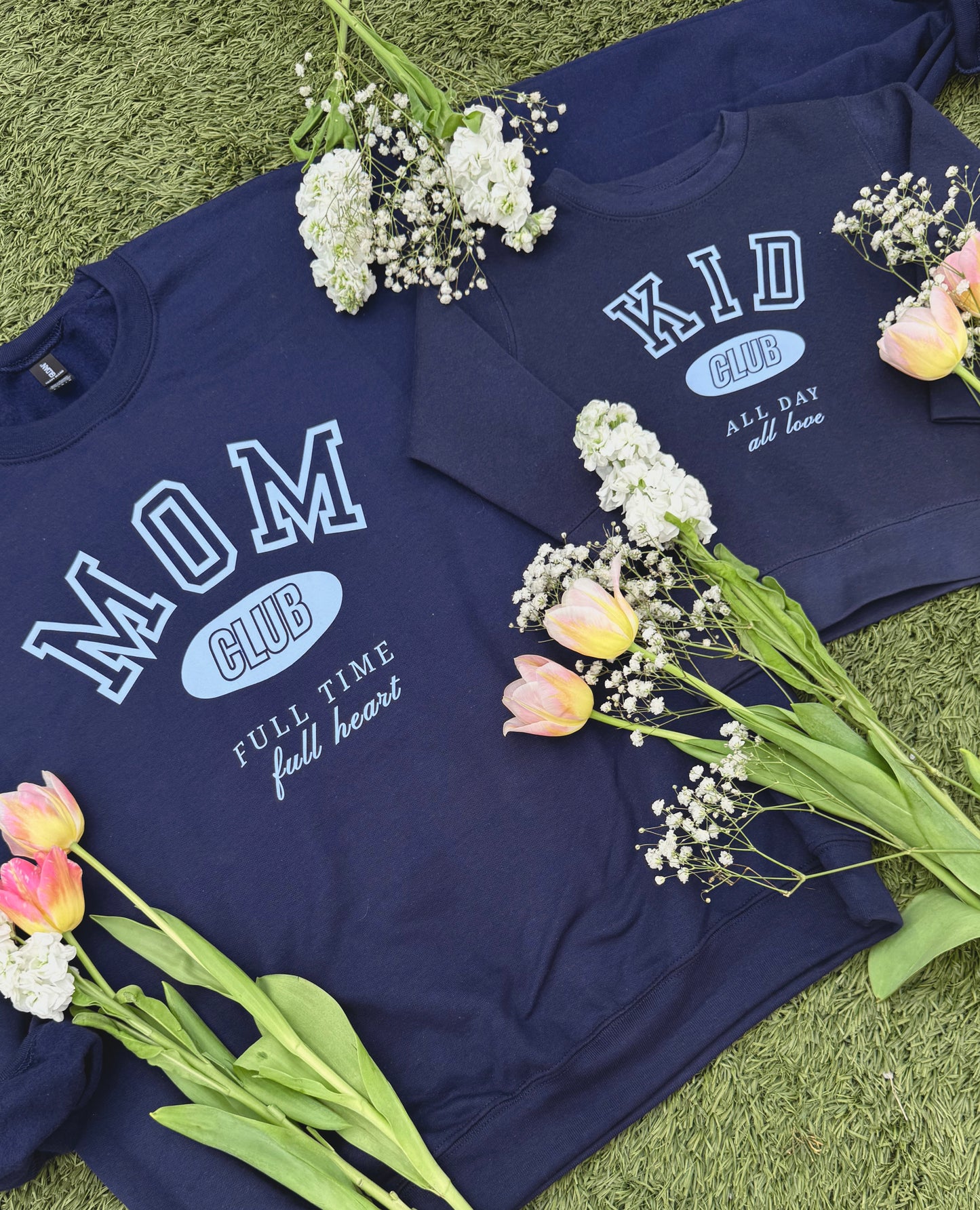 MOM CLUB- ADULT CREWNECK