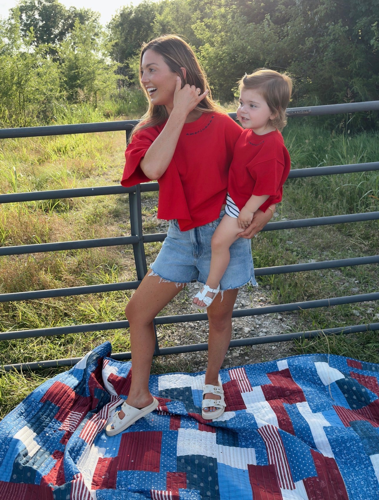 AMERICANA CROP FLEECE—ADULT