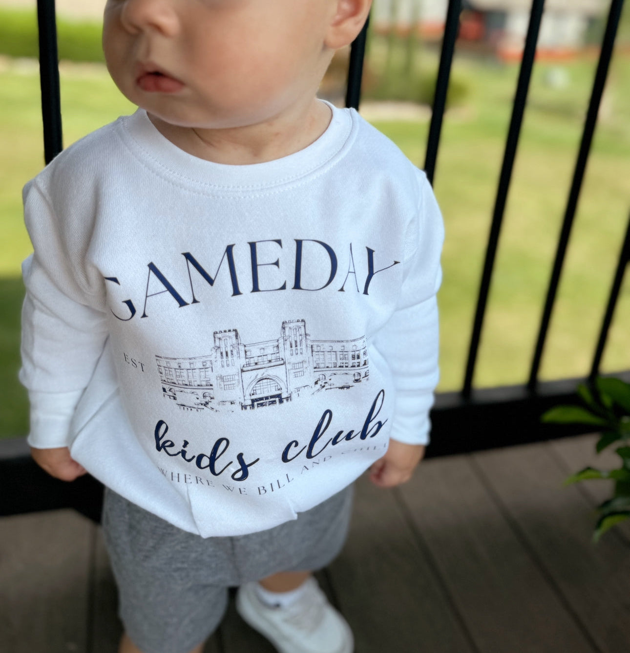 KIDS CLUB CREWNECK